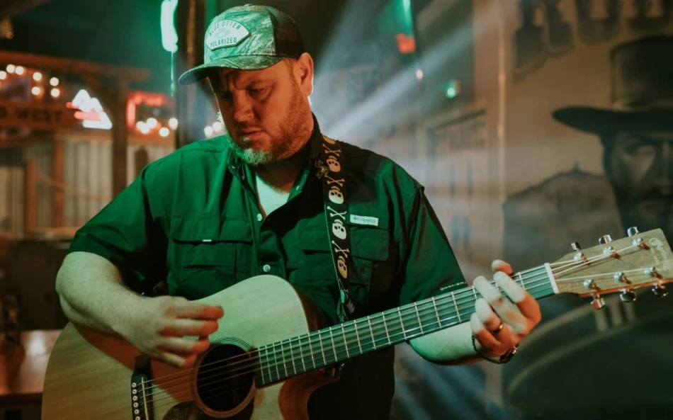 Luke Combs UK