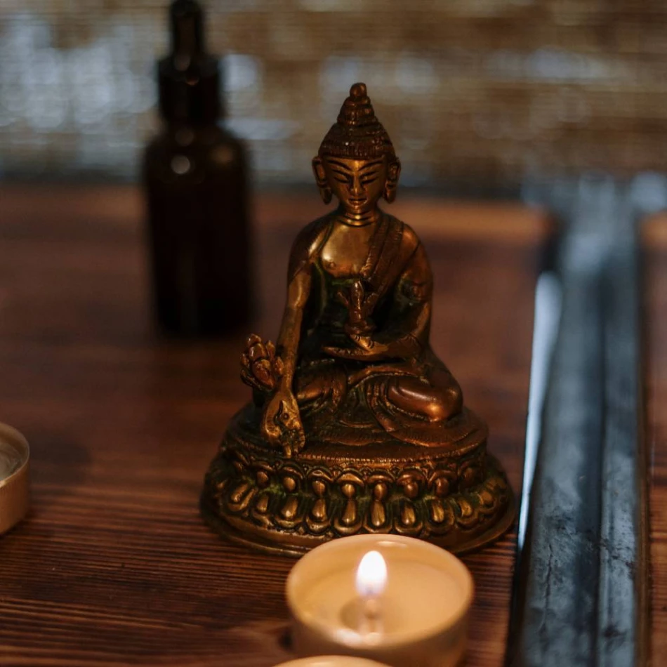 Stock Buddha Candles - Image courtesy of Pexels and Cottonbro Studio